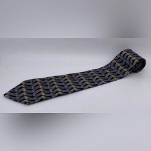 The Arrow Company Silk Tie 🏹